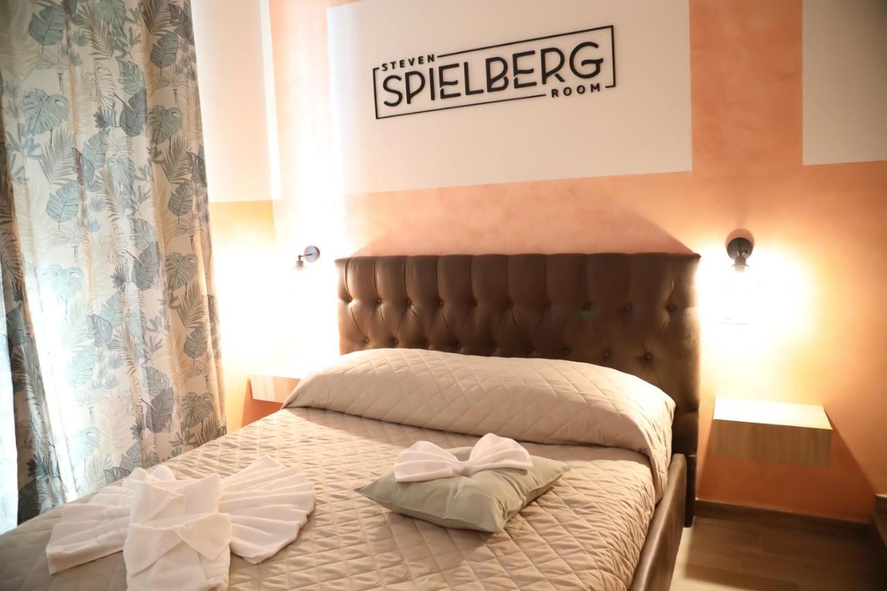 Cinemovie Guesthouse Róma Kültér fotó